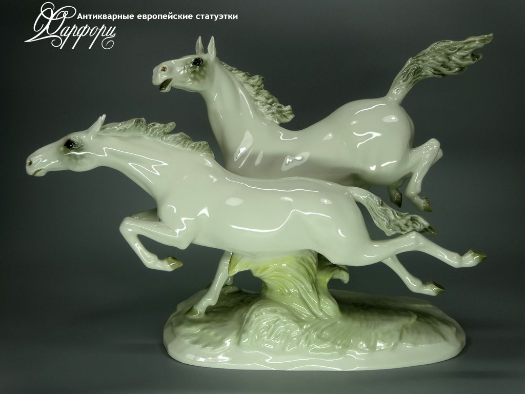 Купить фарфоровые статуэтки Hutschenreuther, Бегущие лошади, Германия